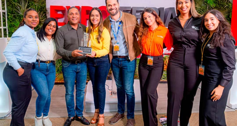 6ta CATEGORÍA | MEJOR SERVICIO AL CLIENTE | GANADOR