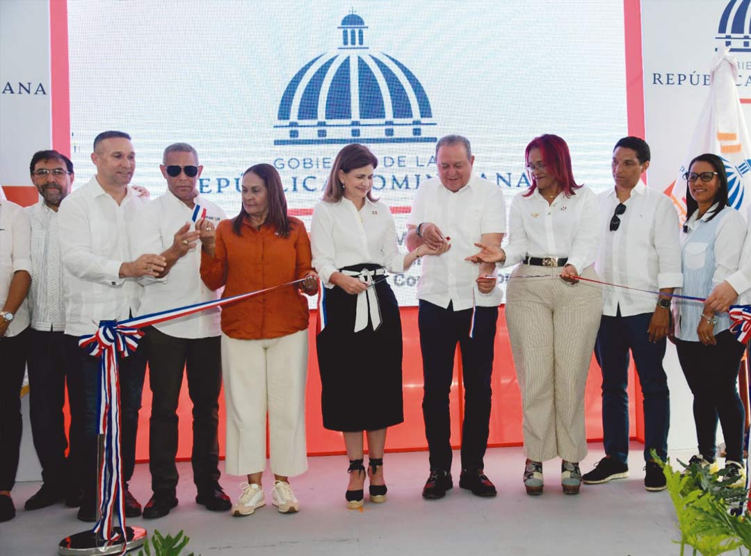 INAUGURAN NUEVAS VÍAS
